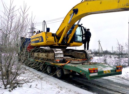 Услуги трала VOLVO 30 тонн Аренда VOLVO