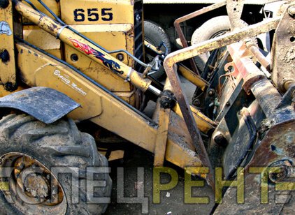 Услуги экскаватора с фронтальным погрузчиком FORD
655 FORD 655