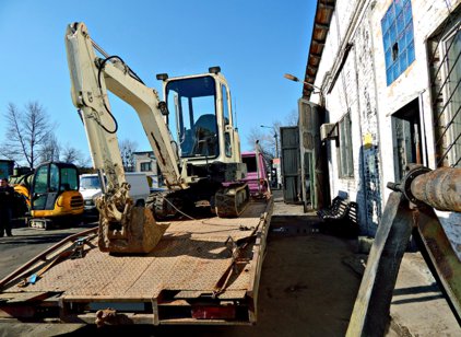 Аренда эвакуатора IVECO 2.5
тонны Аренда IVECO